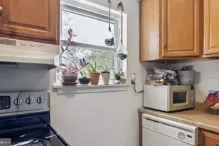 2606 W Girard Ave, Philadelphia, PA 19130 - Photo 12
