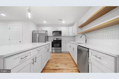 512 S 4th Street #1ST FL, Philadelphia, PA 19147 - Photo 1