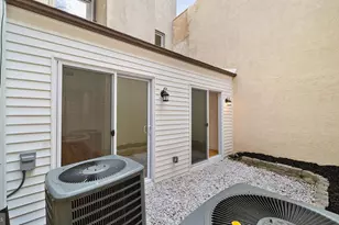 512 S 4th St, Philadelphia, PA 19147 - Photo 22