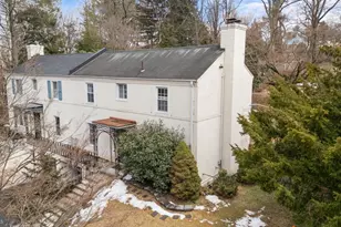 712 Hendren St, Philadelphia, PA 19128 - Photo 2