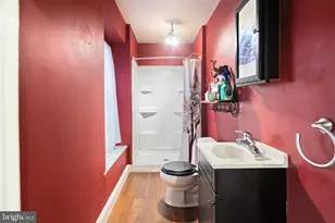 244 Hermitage St, Philadelphia, PA 19127 - Photo 8