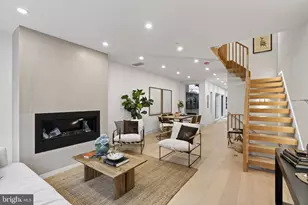 1923 Manning St, Philadelphia, PA 19103 - Photo 2