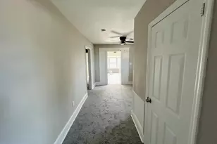 326 Fountain St, Philadelphia, PA 19128 - Photo 6