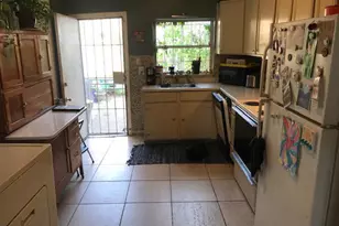 1903 E Madison St, Philadelphia, PA 19134 - Photo 12