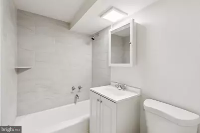 2101 Chestnut Street #721, Philadelphia, PA 19103 - Photo 16