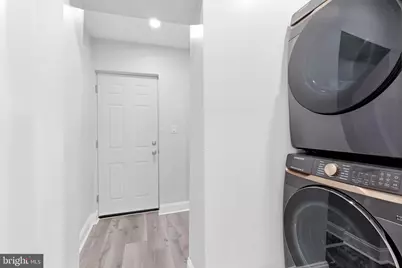 2644 N Myrtlewood Street, Philadelphia, PA 19132 - Photo 18