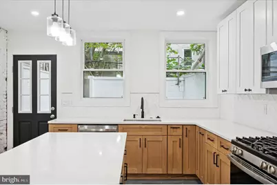 1528 Manton Street, Philadelphia, PA 19146 - Photo 12