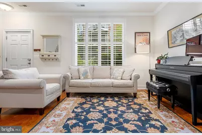 407 Regatta Drive, Philadelphia, PA 19146 - Photo 4