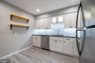 4000 Gypsy Ln, Philadelphia, PA 19129 - Photo 4