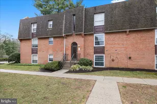 4000 Gypsy Ln, Philadelphia, PA 19129 - Photo 2