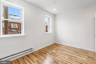 2335 S Chadwick St, Philadelphia, PA 19145 - Photo 12