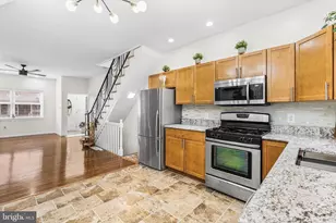 2335 S Chadwick St, Philadelphia, PA 19145 - Photo 8