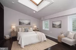 9 Bristow Pl, Philadelphia, PA 19123 - Photo 6