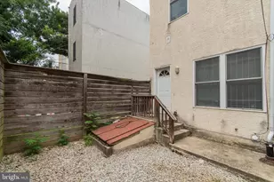 1702 Fontain St, Philadelphia, PA 19121 - Photo 16