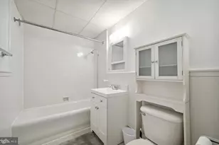 1324 Locust St, Philadelphia, PA 19107 - Photo 10