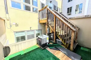 1538 Ogden St, Philadelphia, PA 19130 - Photo 6