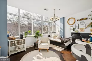 201 N 8th St, Philadelphia, PA 19106 - Photo 6