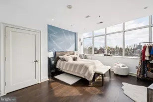 201 N 8th St, Philadelphia, PA 19106 - Photo 14