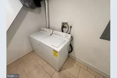 2124 S Mole Street, Philadelphia, PA 19145 - Photo 14