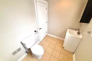 2124 S Mole St, Philadelphia, PA 19145 - Photo 16