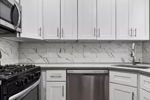 2543 Nicholas St, Philadelphia, PA 19121 - Photo 10