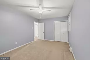 1605 Strahle St, Philadelphia, PA 19152 - Photo 12