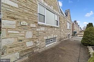 1605 Strahle St, Philadelphia, PA 19152 - Photo 30