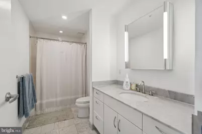 219 S 18th Street #411C, Philadelphia, PA 19103 - Photo 6