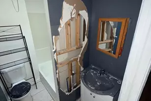 2103 W York St, Philadelphia, PA 19132 - Photo 4