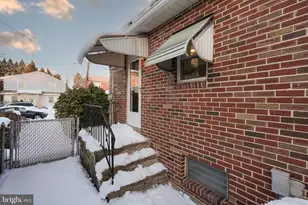 1314 Oakmont St, Philadelphia, PA 19111 - Photo 4