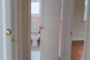 1629 Murdoch Rd, Philadelphia, PA 19150 - Photo 4