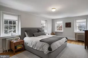 30 Summit St, Philadelphia, PA 19118 - Photo 38