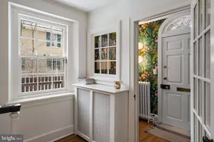 30 Summit St, Philadelphia, PA 19118 - Photo 14