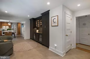 30 Summit St, Philadelphia, PA 19118 - Photo 8