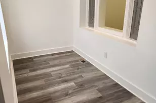 427 W Shunk St, Philadelphia, PA 19148 - Photo 1