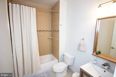 738 N 19th Street #B, Philadelphia, PA 19130 - Photo 14