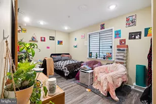 1611 N 17th St, Philadelphia, PA 19121 - Photo 2