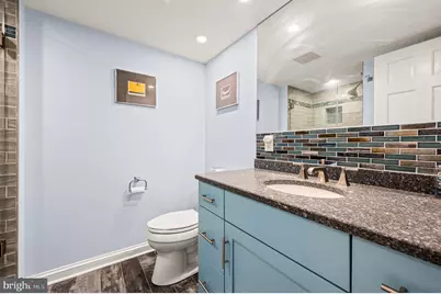 233 S 6th #1901K, Philadelphia, PA 19106 - Photo 18