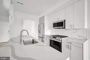 700 Moyer St, Philadelphia, PA 19125 - Photo 14