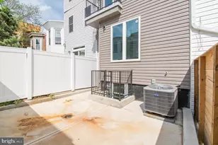 1206 N 24th St, Philadelphia, PA 19121 - Photo 12