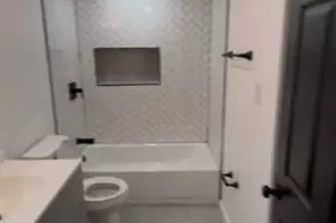 5161 Wakefield St, Philadelphia, PA 19144 - Photo 4