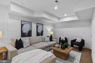 749 N Capitol St, Philadelphia, PA 19130 - Photo 14