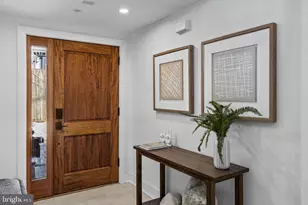 749 N Capitol St, Philadelphia, PA 19130 - Photo 2