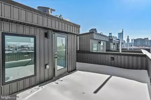 749 N Capitol St, Philadelphia, PA 19130 - Photo 58