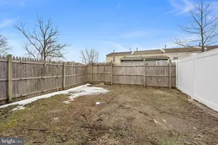 8229 Chelwynde Ave, Philadelphia, PA 19153 - Photo 30