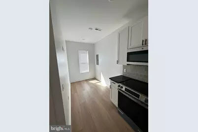 1229 W Somerset Street #B, Philadelphia, PA 19133 - Photo 4