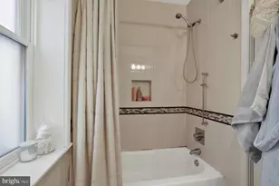 2322 Poplar St, Philadelphia, PA 19130 - Photo 18