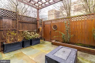 2214 Brandywine St, Philadelphia, PA 19130 - Photo 38