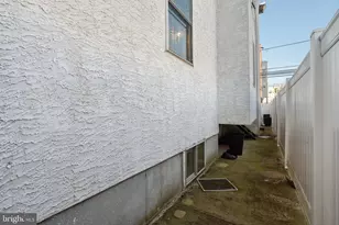 1611 N 17th St, Philadelphia, PA 19121 - Photo 6