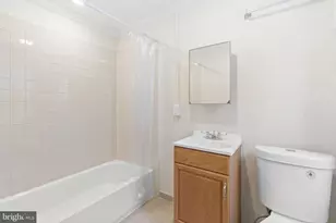 725 S Smedley St, Philadelphia, PA 19146 - Photo 14